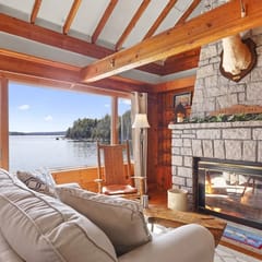Lakeside Lodge · Lakeside Lodge!