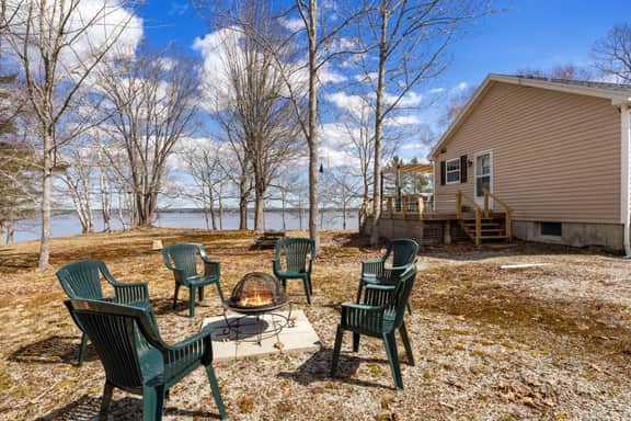 Newbury Neck Cottage · Newbury Neck Cottage-Beachfront! - Image 4
